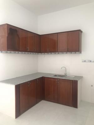 Mở bán dãy nhà mới xây, 50m2 , 640 triệu- KDC Tân Kim QL50 - Liền kề KCN Tân Kim