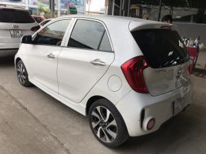 Bán Kia Morning SI 1.25MT màu trắng số sàn sản xuất 2017 biển tỉnh đi 40.000km