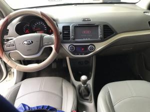 Bán Kia Morning SI 1.25MT màu trắng số sàn sản xuất 2017 biển tỉnh đi 40.000km