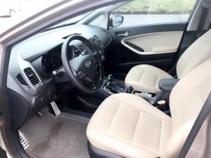 Bán Kia Cerato full 2016 tự động vàng cát xe rất đẹp nhé.