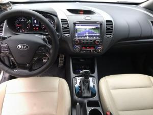 Bán Kia Cerato 1.6AT màu vàng cát số tự động sản xuất 2016 biển tỉnh lăn bánh 45000km