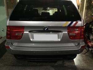 Gia đình cần bán xe BMW X5, sx2007, màu bạc, xe còn mới tinh gia đình sử dụng