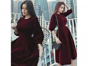 Đầm nhung tay phồng