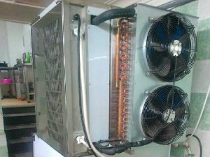 Cần bán máy làm đá công nghiệp