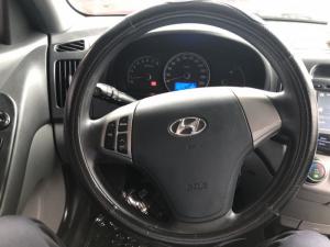 Bán Hyundai Avante 1.6MT 2014, màu trắng, đã lên đồ, giá TL, hổ trợ góp