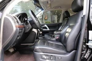 Toyota Land Cruiser 4.6 VX sản xuất 2013 đăng ký biển HN tên tư nhân