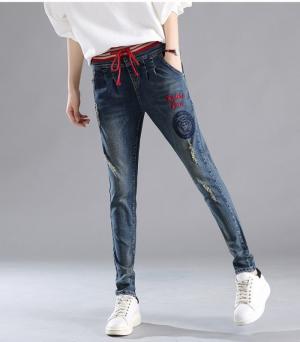 Quần jean nữ lưng thun phong cách trẻ trung