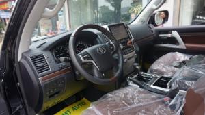 Bán Toyota Land Cruiser VX.R 4.6 AT đời 2017,nhập Trung Đông mới 100%