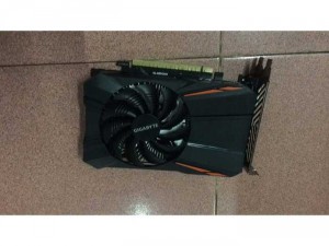 Cần bán gtx 1050 2gb