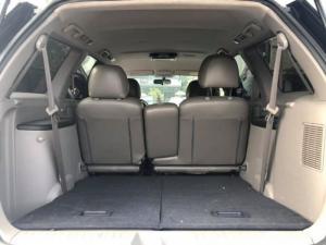 Cần bán Mitsubishi Grandish 2006 màu bạc