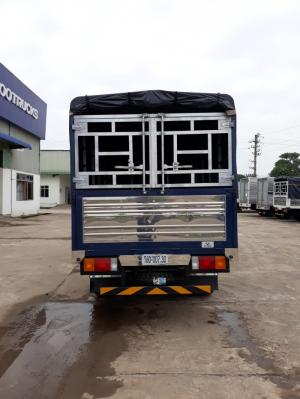 HD120SL thùng bạt - Cửa sau thùng xe
