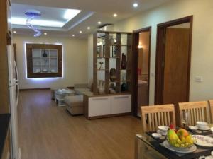 Bán gấp căn hộ chung cư Nghĩa đô, Hoàng Quốc Việt, 92m2, 3 ngủ, full đồ