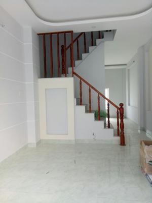 Nhà mới xây HL11-Tân Kim, 3 lầu, 3pn, 2wc, bếp, phòng khách, sân thượng, DT sàn 120m2