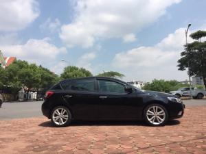 Bán Kia Cerato hatchback 2010 tự động 1.6 màu đen rất tuyệt.