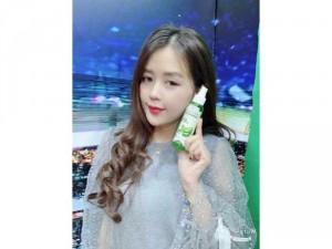 Xịt khoáng nha đam