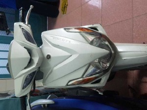 Cần đổi xe nên bán