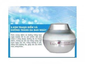 Kem dưỡng trắng da và trang điểm