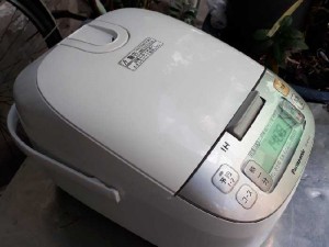 Nồi cơm ih cao tần panasonic 1l