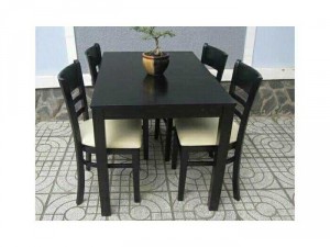 Bàn ghế gỗ cabin hàng xưởng giá bao tốt