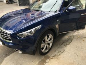 Cần rao bán chiếc Infinity qx70 đời 2016 màu xanh model mới