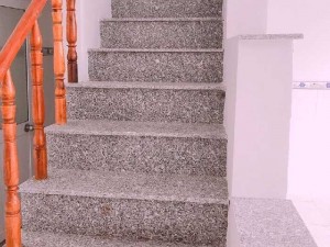 Bán gấp nhà 4,5 ×18 sổ hồng