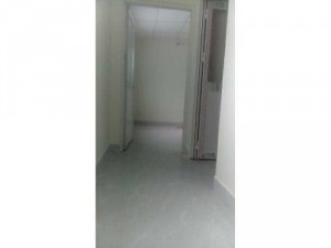 Nhà nhỏ. dt12m. có lầu suốt. 1 phòng ngủ.
