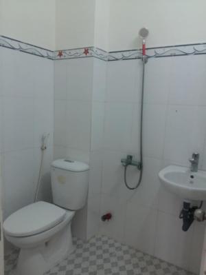 Bán nhà mặt tiền đường số 24 Lê Văn Quới quận Bình Tân