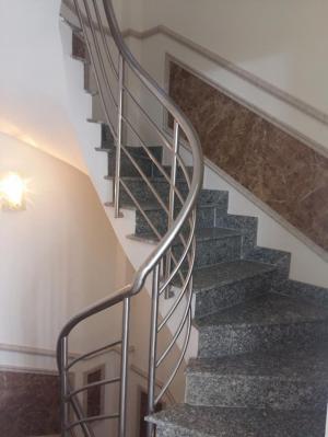 Bán nhà mặt tiền đường số 24 Lê Văn Quới quận Bình Tân