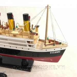 - Mô Hình Du Thuyền Gỗ RMS Titanic Đèn Led Màu: Dài 40 cm x Rộng 8 cm x Cao 24 cm.Giá: 630.000₫
- Mô Hình Du Thuyền Gỗ RMS Titanic Đèn Led Màu : Dài 60 cm x Rộng 10 cm x Cao 27 cm.Giá:850.000₫
- Mô Hình Du Thuyền Gỗ RMS Titanic Đèn Led Màu : Dài 80 cm x Rộng 11 cm x Cao 31 cm.Giá: 1.200.000₫