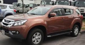 Isuzu MU-X 3.0 AT mới 100% ( Đời 2017) Màu Đồng