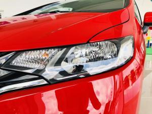 Honda Jazz 2018 - Nhập khẩu từ Thái - Khuyến mãi khủng nhân dịp cuối năm