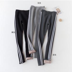 Quần legging nữ nhiều màu
Hàng order từ Quảng Châu
Loại thường và loại dày
Freesize
Màu trắng, đen, đen dày, xám đậm, xám đậm dày, xám, xám nhạt dày, hồng, xanh nước hồ.
Sỉ từ 5 sản phẩm