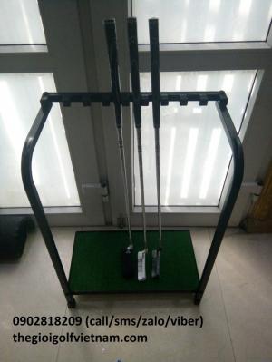 Giá để 9 gậy golf có đế cỏ