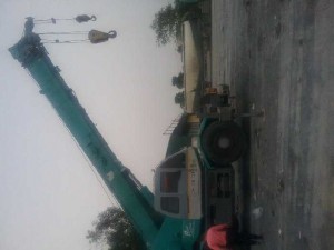Kobelco RK250 - 25 tấn - sx 1992