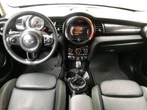Cần bán gấp Mini Cooper 2015 tự động full option