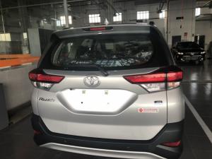 Toyota Rush 1.5s 7 Chõ Màu Bạc Giao Ngay