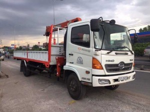 Bán gấp xe hino 6 tấn gắn xẩu 3 tấn 4 khúc đời 2014