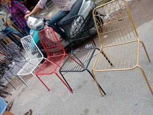 Ghế khung sắt nhìu màu