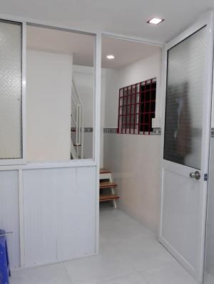 Bán gấp nhà Cách Mạng Tháng 8, Quận 10