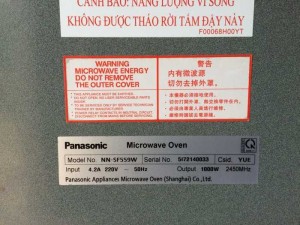 Lò vi sóng Panasonic NN-sf559w