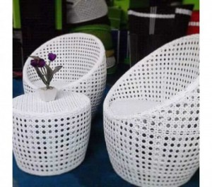 Ghế đan mây nhựa màu trắng