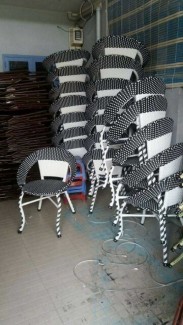Ghế nhựa giả mây cho kinh doanh cafe