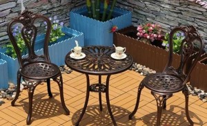 Bộ bàn ghế gỗ họa tiết đẹp mắt