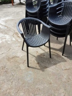 Ghế nhựa mới lạ phong cách