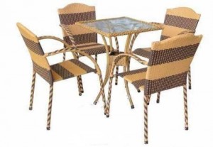 Bộ bàn ghế nhựa giả mây nhiều màu sắc, thiết kế riêng độc đáo cho kinh doanh cafe