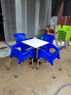 Công ty bán bàn ghế cafe giá rẻ tphcm