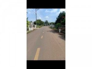 Cần tim nhà đầu tư cho 2 mẫu 2 đất thuộc xã vĩnh tân- vĩnh cửu- đồng nai Gần 100m mặt tiền đường nhựa 6m Điện 3 pha sổ sách đầy đủ Thích hợp mở xưởng, mở cty hay dự án.. Giá 8 tỷ 9 thương lượng trực tiếp chủ Lh 0392671791 Zalo 0394643303 P/s; hình ảnh