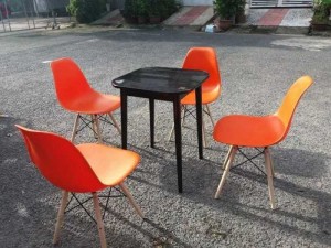 Cần bán ghế nhựa đủ màu