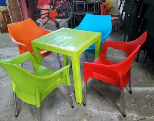 Xả kho bộ bàn ghế nhựa giá rẻ