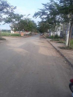 Cần Bán Lô Đất Samsung Village Đường Bưng Ông Thoàn, Q9